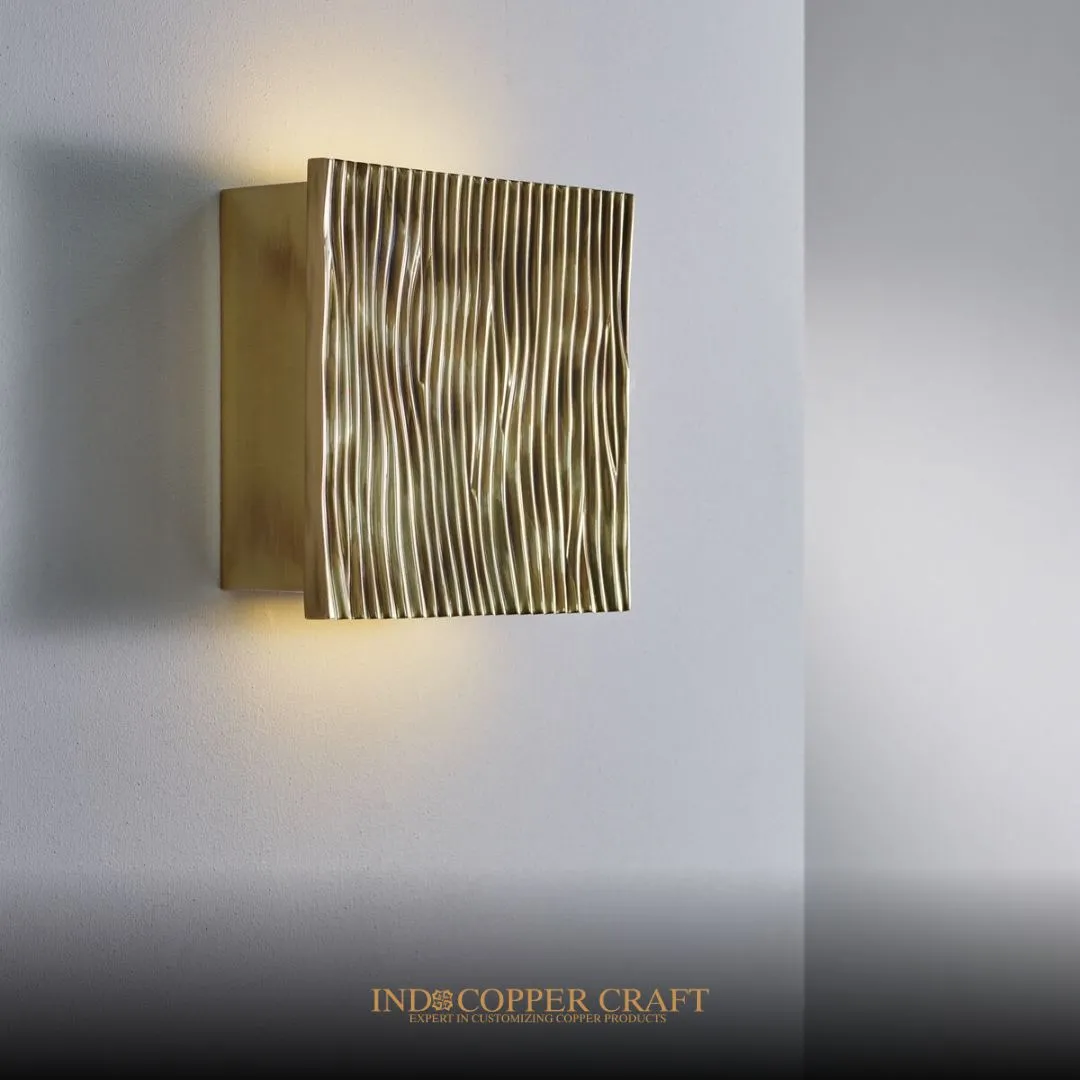 Howgate Linear Wall Box