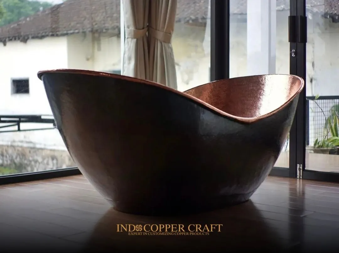 Montana Copper Bathtub